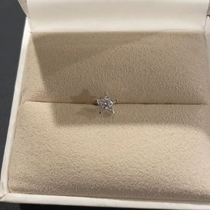 Maria Tash 18k white gold diamond earring